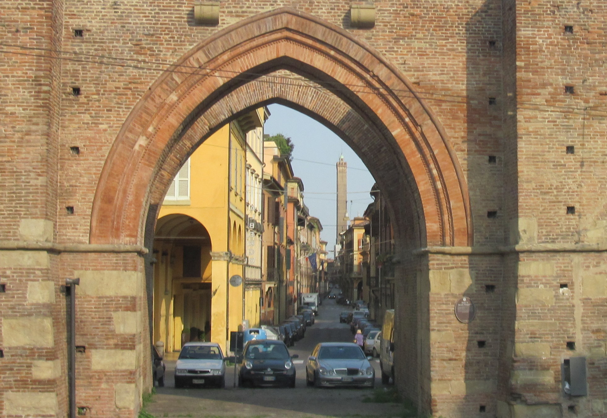 City Transfers in Bologna
